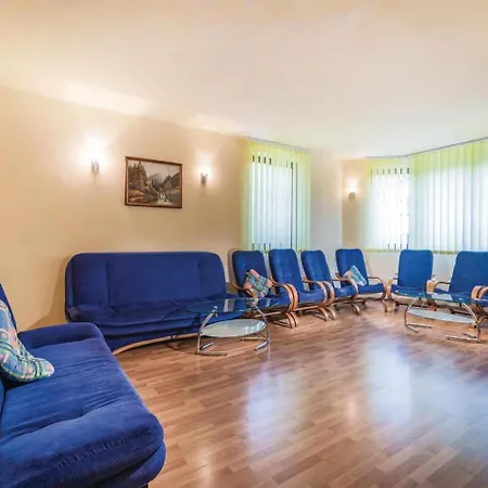 펜션 Five Bedroom Holiday In Velka Lomnica Belanske Kupele