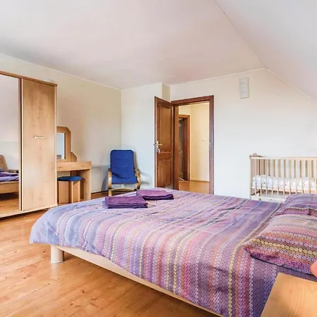 Casa vacanze Five Bedroom Holiday In Velka Lomnica Belanske Kupele